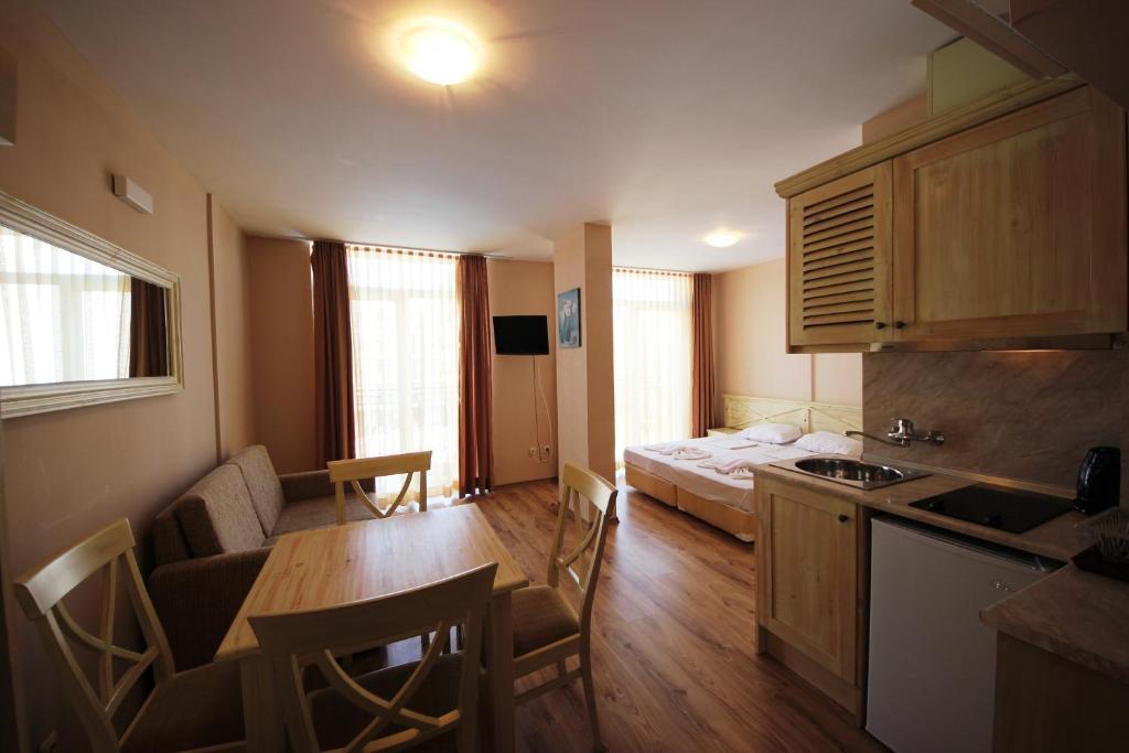 Menada Dawn Park Apartment Sunny Beach Habitación foto