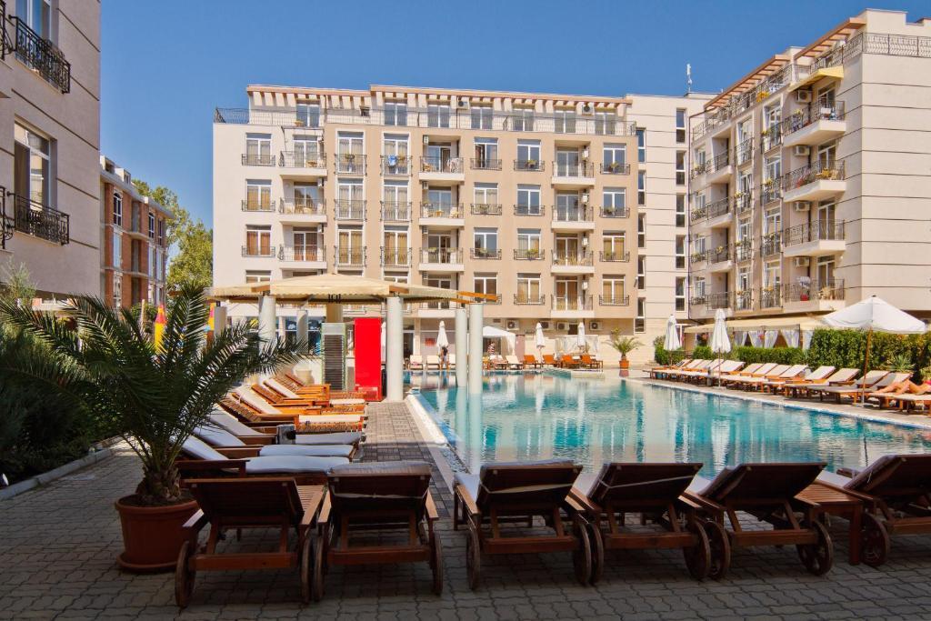 Menada Dawn Park Apartment Sunny Beach Exterior foto